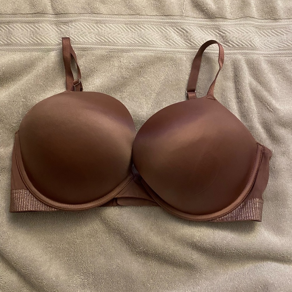 Victoria’s Secret mauve bra 36D